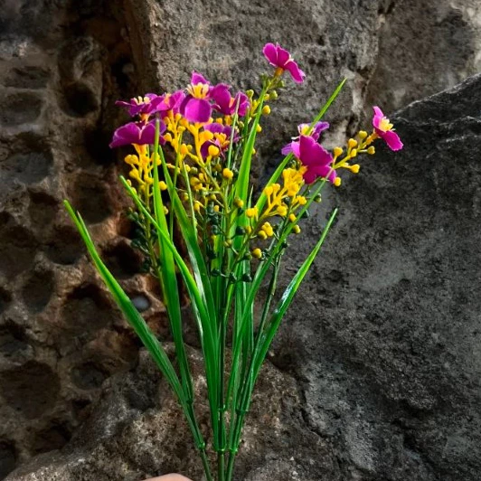 Bunga Mini Rumput Kucai Pemanis Artificial Minimalis Home and Decoration