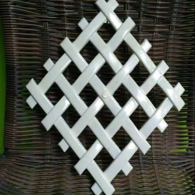 Pot / Vas Wajik Plastik Dinding Dekorasi Rumah